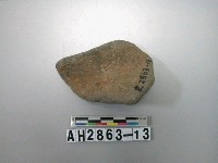藏品(紅色夾砂素面陶片)的圖片